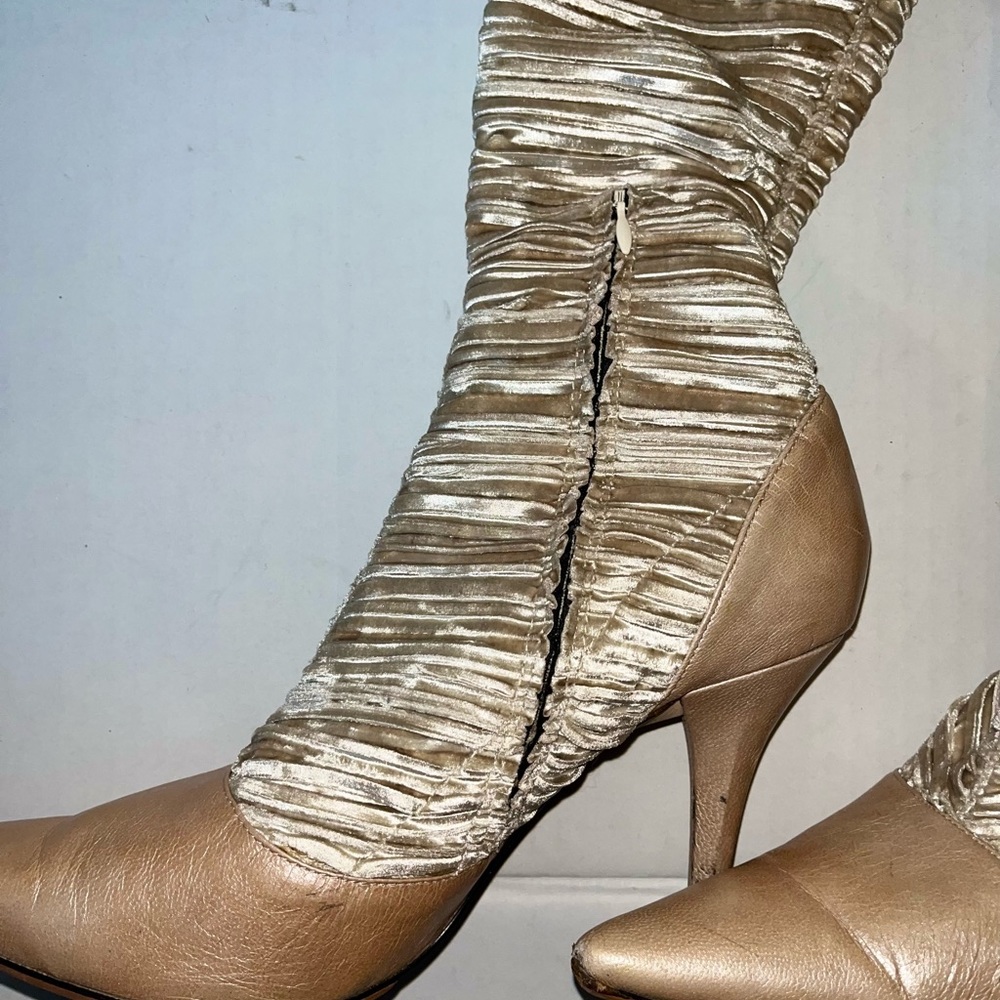 Hype Boots - Picture 3 of 6